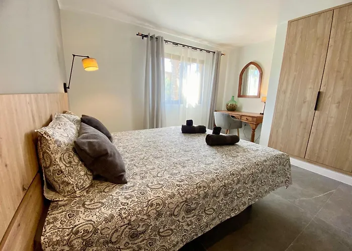 Casa Oasis Tamarindo * Κοραλέχο